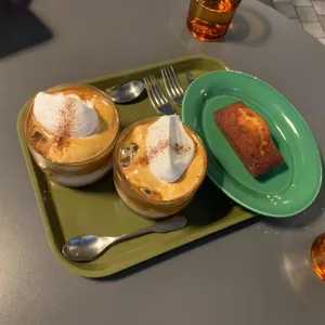카페 아키비스트 리뷰 사진
