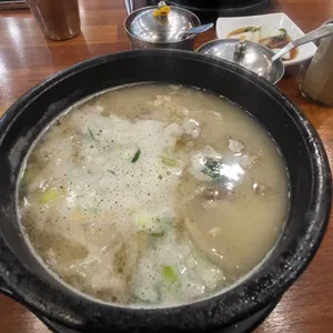 마포소문난족발 사진