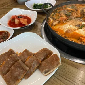 예송두부마을 사진