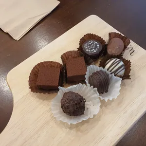 앗녕 초콜릿 사진