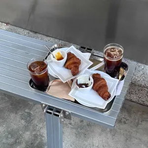 딥커피로스터스 사진