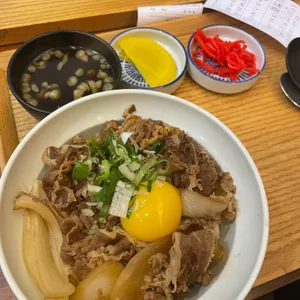 동경에서먹었던규동 사진