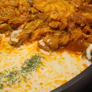 빤닭빤닭 치즈 닭갈비 사진