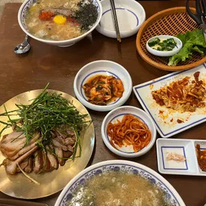 1984그수육집칼국수 사진