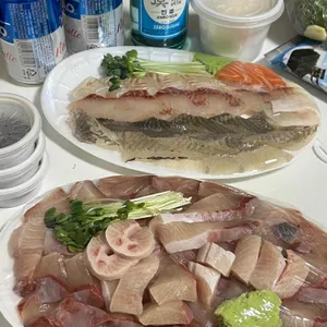 오징어참치 리뷰 사진