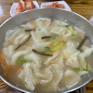 모내는날국수집 사진