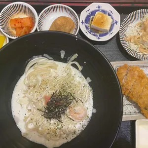 부엉이돈가스 사진