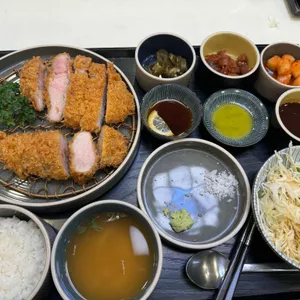 리애 사진