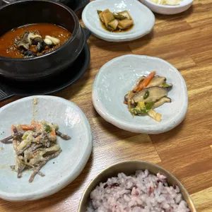 윤훈식농가쌈밥 사진