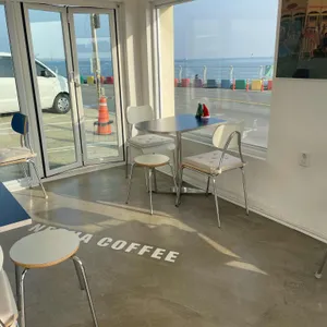 네르하 카페 리뷰 사진