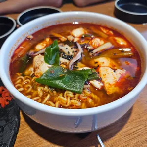 볼하이 사진