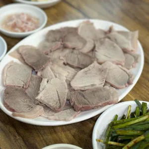 꽃돼지국밥 리뷰 사진