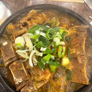 거두리시래기감자탕 사진