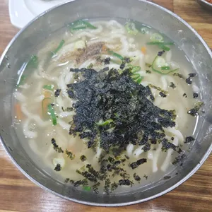 명동홍두깨칼국수 사진