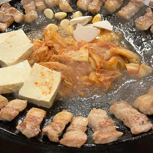 진짜무쇠삼겹 사진