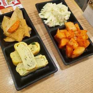 사만다 부대찌개 사진