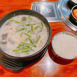 칠구네 신림동백순대 사진