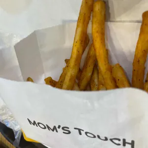 맘스터치  사진