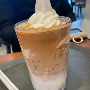 폴바셋 사진