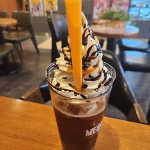메가커피 사진