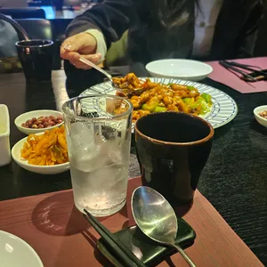 이닝 사진