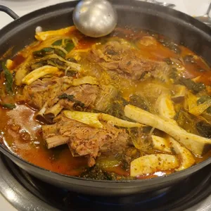 풍년골 감자탕 뼈 숯불구이 사진