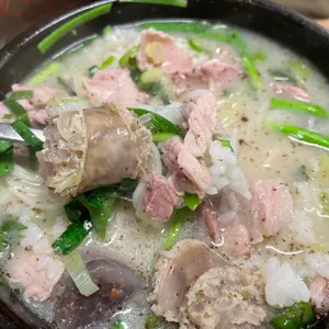 뚱땡이국밥 사진
