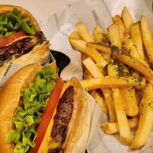 존마틴버거 사진