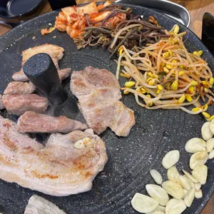 김네집솥뚜껑 사진