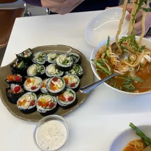 샐러마리 사진