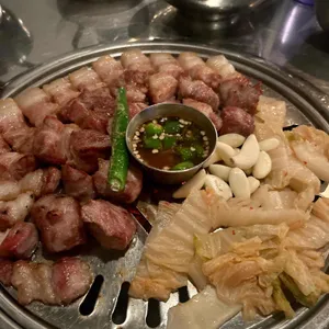 부산댁 사진