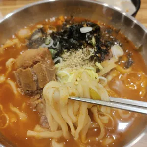 백돈뼈칼국수감자탕 사진