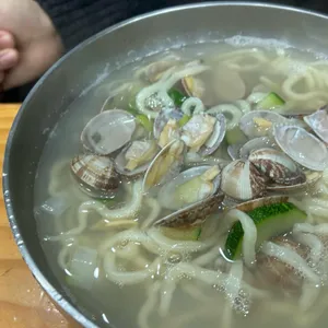 이랑칼국수 사진