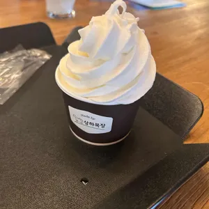 카페 갤러리 사진