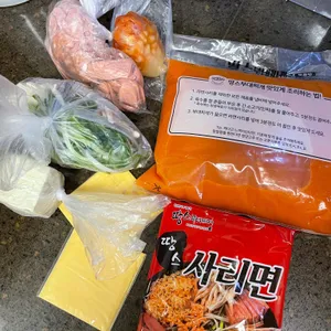 땅스부대찌개 리뷰 사진