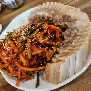본가한치보쌈 사진
