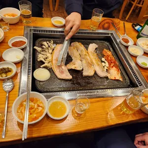 돌판구이평택옥 사진