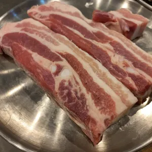 도니랑김치생삼겹 사진