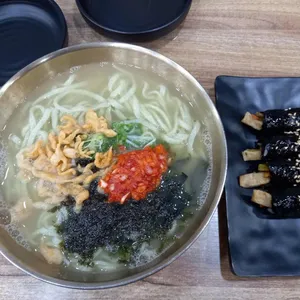 온천역칼국수 사진
