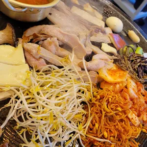 60판왕뚜껑삼겹살 리뷰 사진