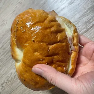 몽뻬르베이커리카페 사진