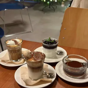 패러슈트 사진