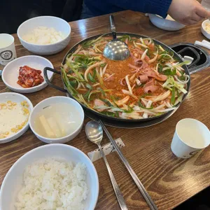 운암명가부대찌개 사진