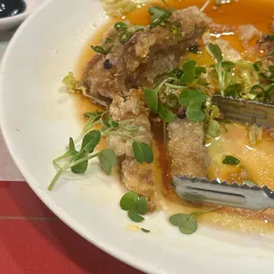 동국성 사진