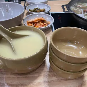 밀터 사진