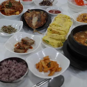 정희백반 사진