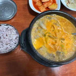 병천청년순대국 사진
