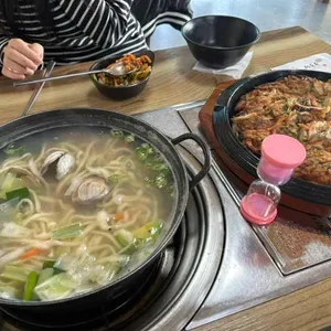 황금 손칼국수 간장게장 리뷰 사진