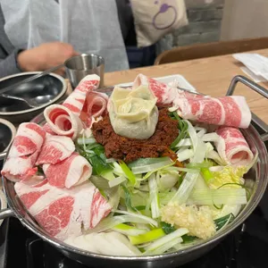 고석환손만두전골 사진