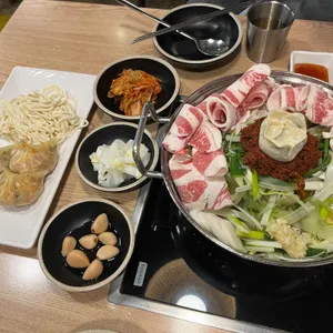 고석환손만두전골 사진